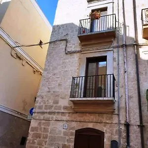 https://casa-nicolaus.barihotels.org