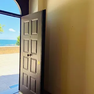 https://la-porta-sul-mare.barihotels.org