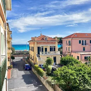 Appartamento Casa Mara, Borgio Verezzi, 50 M Dal Mare In Pieno Centro, Borgio Verezzi